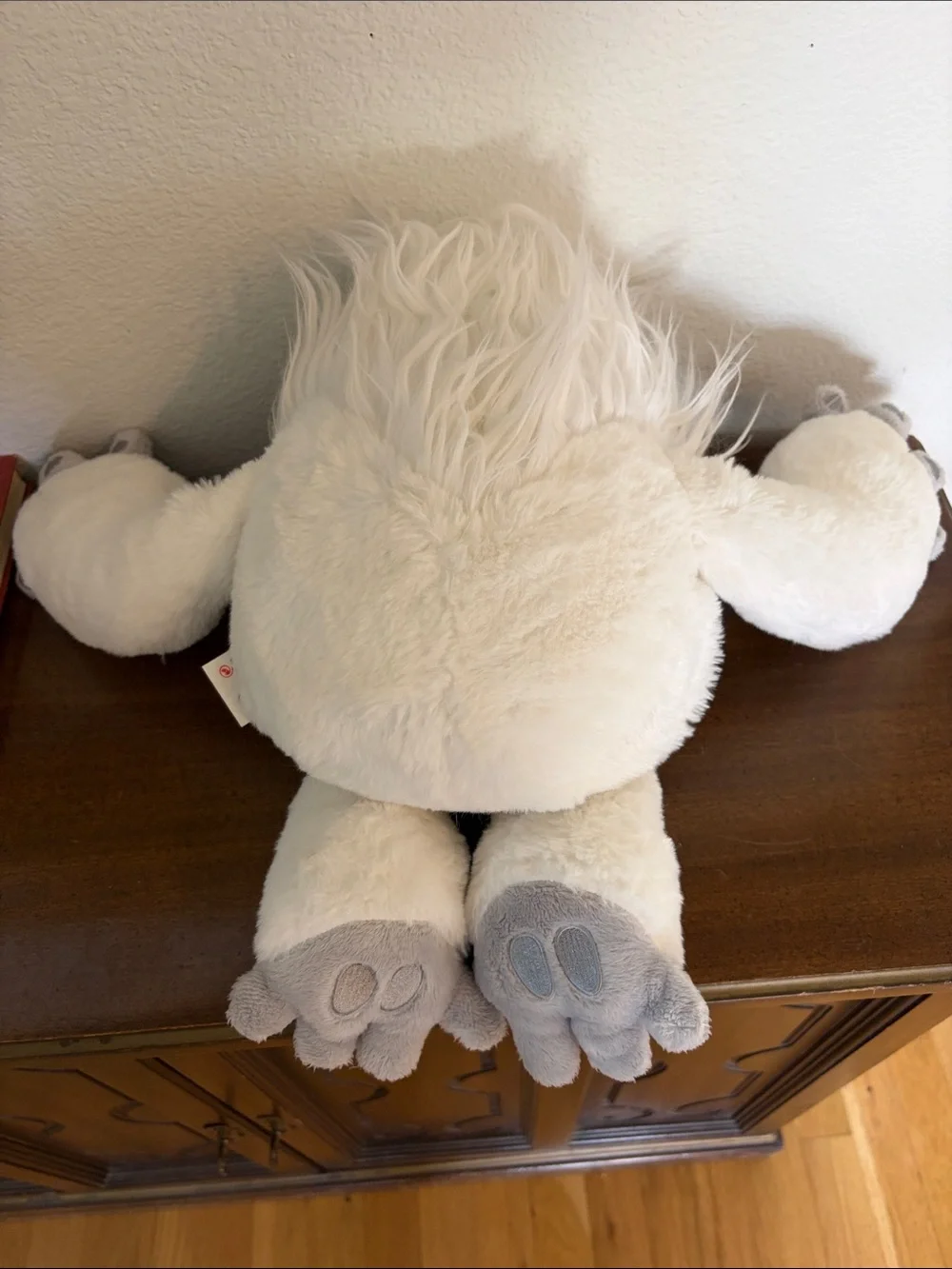 Dreamworks Abominable Plush White Yeti Stuffed Animal